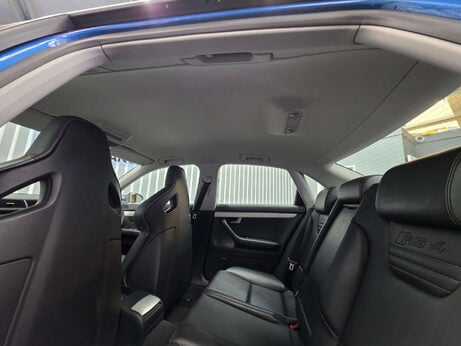 Audi RS4 4.2 Saloon 4dr Petrol Manual quattro (324 g/km, 415 bhp) 22