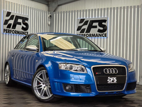 Audi RS4 4.2 Saloon 4dr Petrol Manual quattro (324 g/km, 415 bhp)