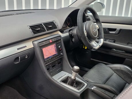 Audi RS4 4.2 Saloon 4dr Petrol Manual quattro (324 g/km, 415 bhp) 7