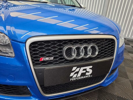 Audi RS4 4.2 Saloon 4dr Petrol Manual quattro (324 g/km, 415 bhp) 29