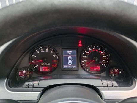 Audi RS4 4.2 Saloon 4dr Petrol Manual quattro (324 g/km, 415 bhp) 8