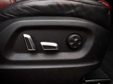 Audi SQ5 3.0 BiTDI V6 SUV 5dr Diesel Tiptronic quattro Euro 6 (s/s) (313 ps) 12