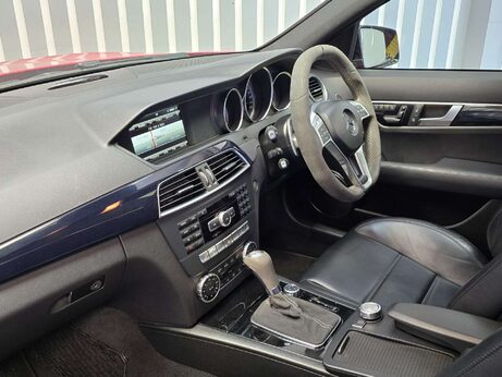 Mercedes-Benz C Class 6.3 C63 V8 AMG Edition 507 Saloon 4dr Petrol SpdS MCT Euro 5 (507 ps) 18