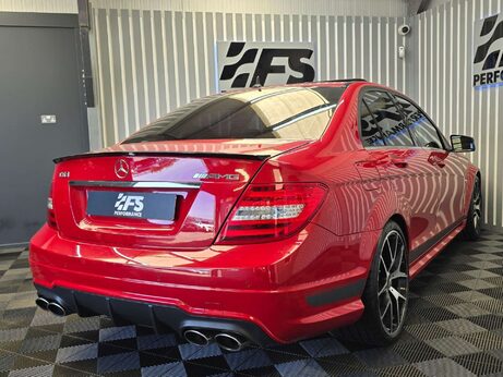 Mercedes-Benz C Class 6.3 C63 V8 AMG Edition 507 Saloon 4dr Petrol SpdS MCT Euro 5 (507 ps) 37