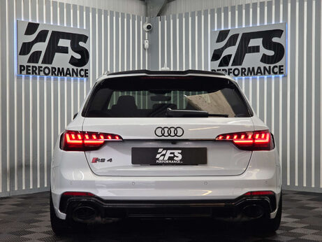 Audi RS4 2.9 TFSI V6 Carbon Black Estate 5dr Petrol Tiptronic quattro Euro 6 (s/s) ( 1