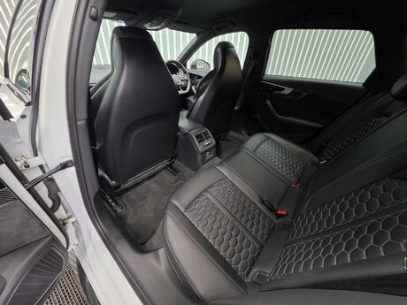 Audi RS4 2.9 TFSI V6 Carbon Black Estate 5dr Petrol Tiptronic quattro Euro 6 (s/s) ( 24