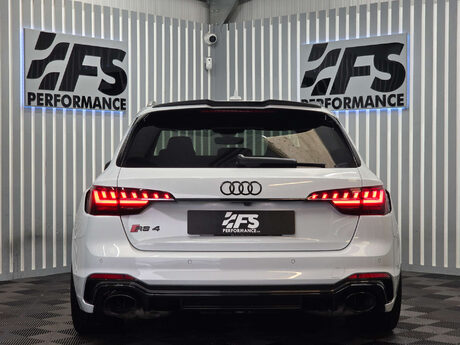 Audi RS4 2.9 TFSI V6 Carbon Black Estate 5dr Petrol Tiptronic quattro Euro 6 (s/s) ( 44