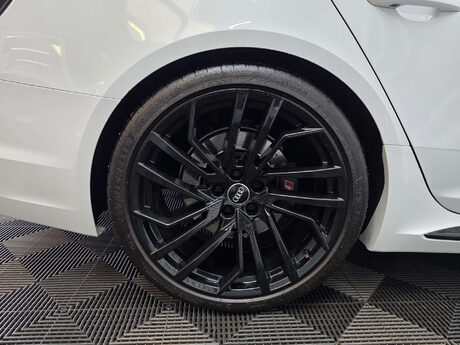 Audi RS4 2.9 TFSI V6 Carbon Black Estate 5dr Petrol Tiptronic quattro Euro 6 (s/s) ( 29