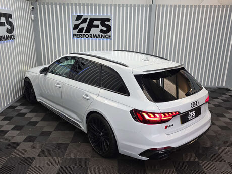 Audi RS4 2.9 TFSI V6 Carbon Black Estate 5dr Petrol Tiptronic quattro Euro 6 (s/s) ( 49