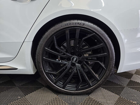 Audi RS4 2.9 TFSI V6 Carbon Black Estate 5dr Petrol Tiptronic quattro Euro 6 (s/s) ( 26