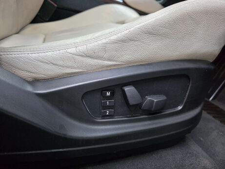 BMW X6 3.0 35d SUV 5dr Diesel Steptronic xDrive Euro 4 (286 ps) 9