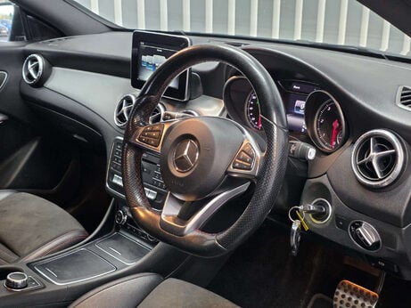 Mercedes-Benz CLA Class 2.1 CLA220d AMG Line Coupe 4dr Diesel 7G-DCT 4MATIC Euro 6 (s/s) (177 ps) 32