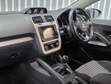 Volkswagen Scirocco 2.0 TDI BlueMotion Tech Hatchback 3dr Diesel Manual Euro 6 (s/s) (150 ps) 5