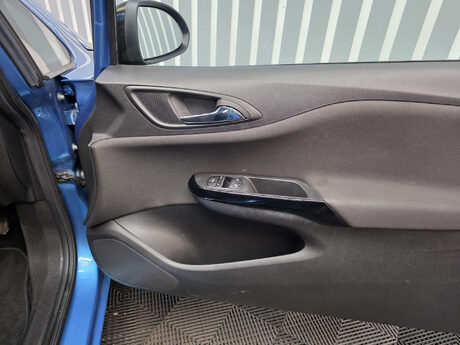 Vauxhall Corsa 1.4i ecoTEC Griffin Hatchback 3dr Petrol Manual Euro 6 (75 ps) 41