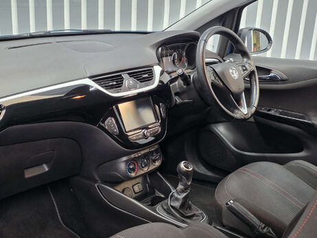 Vauxhall Corsa 1.4i ecoTEC Griffin Hatchback 3dr Petrol Manual Euro 6 (75 ps) 4