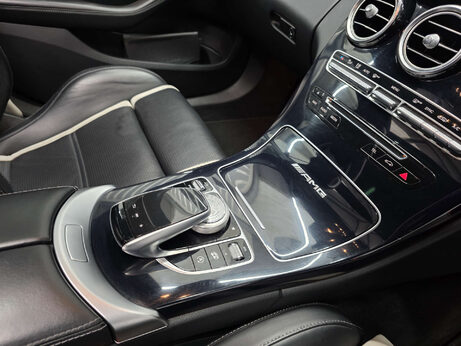 Mercedes-Benz C Class 4.0 C63 V8 BiTurbo AMG S (Premium) Saloon 4dr Petrol SpdS MCT Euro 6 (s/s) 46