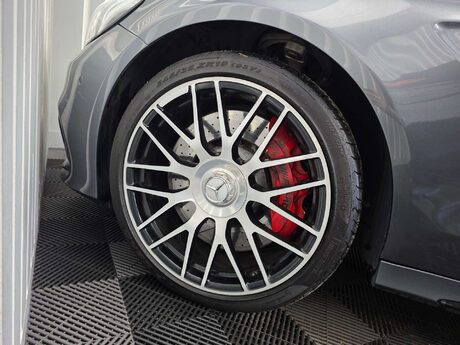 Mercedes-Benz C Class 4.0 C63 V8 BiTurbo AMG S (Premium) Saloon 4dr Petrol SpdS MCT Euro 6 (s/s) 25