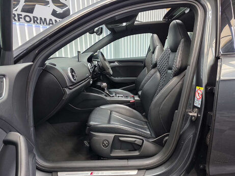 Audi RS3 2.5 TFSI Audi Sport Edition Sportback 5dr Petrol S Tronic quattro Euro 6 (s 42