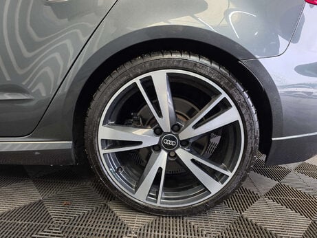 Audi RS3 2.5 TFSI Audi Sport Edition Sportback 5dr Petrol S Tronic quattro Euro 6 (s 23