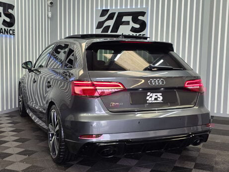 Audi RS3 2.5 TFSI Audi Sport Edition Sportback 5dr Petrol S Tronic quattro Euro 6 (s 31