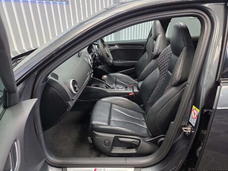 Audi RS3 2.5 TFSI Audi Sport Edition Sportback 5dr Petrol S Tronic quattro Euro 6 (s 24