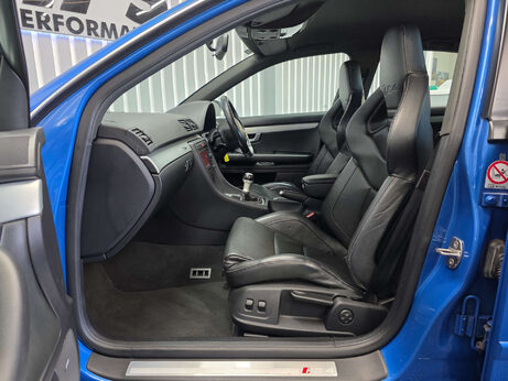 Audi RS4 4.2 Saloon 4dr Petrol Manual quattro (324 g/km, 415 bhp) 41