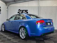 Audi RS4 4.2 Saloon 4dr Petrol Manual quattro (324 g/km, 415 bhp) 4