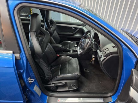Audi RS4 4.2 Saloon 4dr Petrol Manual quattro (324 g/km, 415 bhp) 24