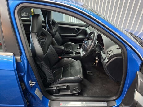 Audi RS4 4.2 Saloon 4dr Petrol Manual quattro (324 g/km, 415 bhp) 20