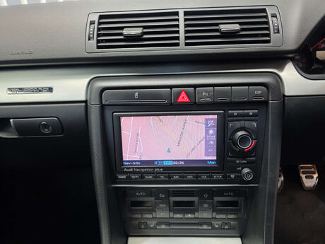 Audi RS4 4.2 Saloon 4dr Petrol Manual quattro (324 g/km, 415 bhp) 12