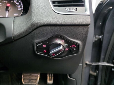 Audi SQ5 3.0 BiTDI V6 SUV 5dr Diesel Tiptronic quattro Euro 6 (s/s) (313 ps) 39