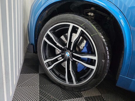 BMW X5 M 4.4 BiTurbo V8 SUV 5dr Petrol Auto xDrive Euro 6 (s/s) (575 bhp) 29