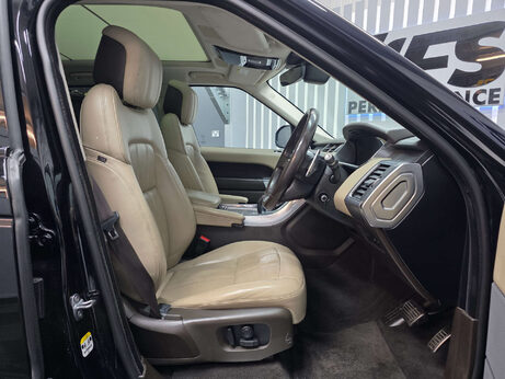 Land Rover Range Rover Sport 2.0 P400e 13.1kWh HSE GPF Dynamic SUV 5dr Petrol Plug-in Hybrid Auto 4WD Eu 34