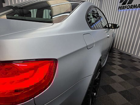 BMW M3 4.0 iV8 Frozen Silver Edition Coupe 2dr Petrol DCT Euro 5 (420 ps) 32