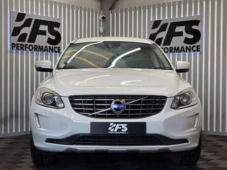 Volvo XC60 2.4 D5 SE Lux Nav SUV 5dr Diesel Manual AWD Euro 6 (s/s) (220 ps) 21