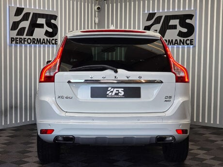 Volvo XC60 2.4 D5 SE Lux Nav SUV 5dr Diesel Manual AWD Euro 6 (s/s) (220 ps) 28