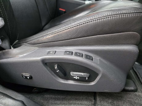 Volvo XC60 2.4 D5 SE Lux Nav SUV 5dr Diesel Manual AWD Euro 6 (s/s) (220 ps) 40