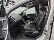 Volvo XC60 2.4 D5 SE Lux Nav SUV 5dr Diesel Manual AWD Euro 6 (s/s) (220 ps) 32
