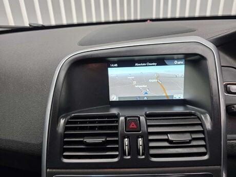 Volvo XC60 2.4 D5 SE Lux Nav SUV 5dr Diesel Manual AWD Euro 6 (s/s) (220 ps) 11