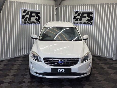 Volvo XC60 2.4 D5 SE Lux Nav SUV 5dr Diesel Manual AWD Euro 6 (s/s) (220 ps) 14