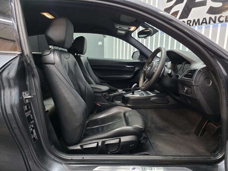 BMW 1 Series 3.0 M140i GPF Shadow Edition Hatchback 3dr Petrol Auto Euro 6 (s/s) (340 ps 36