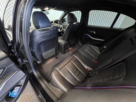 BMW 3 Series 3.0 M340i Saloon 4dr Petrol Auto xDrive Euro 6 (s/s) (374 ps) 21