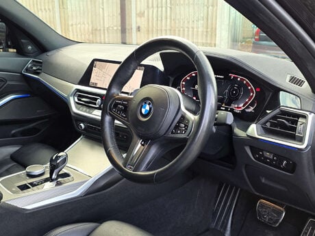 BMW 3 Series 3.0 M340i Saloon 4dr Petrol Auto xDrive Euro 6 (s/s) (374 ps) 2
