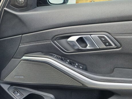 BMW 3 Series 3.0 M340i Saloon 4dr Petrol Auto xDrive Euro 6 (s/s) (374 ps) 2