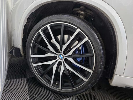 BMW X5 3.0 30d M Sport SUV 5dr Diesel Auto xDrive Euro 6 (s/s) (265 ps) 33