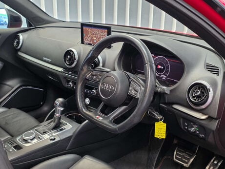 Audi S3 2.0 TFSI Black Edition Sportback 5dr Petrol S Tronic quattro Euro 6 (s/s) ( 18