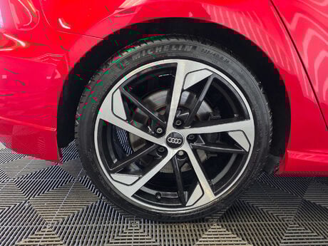 Audi S3 2.0 TFSI Black Edition Sportback 5dr Petrol S Tronic quattro Euro 6 (s/s) ( 28