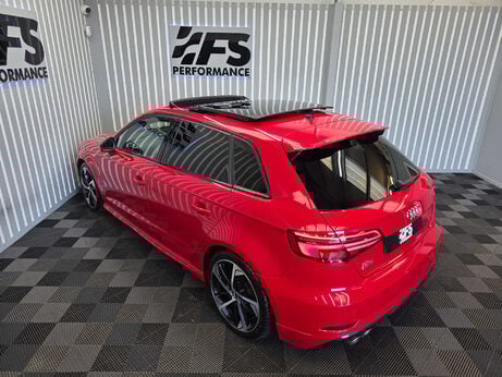 Audi S3 2.0 TFSI Black Edition Sportback 5dr Petrol S Tronic quattro Euro 6 (s/s) ( 13