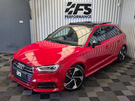Audi S3 2.0 TFSI Black Edition Sportback 5dr Petrol S Tronic quattro Euro 6 (s/s) ( 40