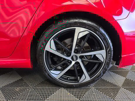 Audi S3 2.0 TFSI Black Edition Sportback 5dr Petrol S Tronic quattro Euro 6 (s/s) ( 26